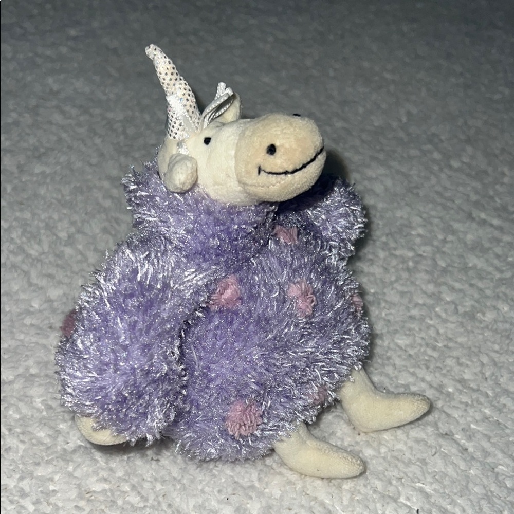 Retired ￼Jellycat Poloneck Peeker Unicorn